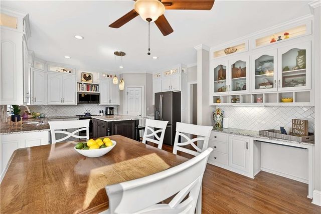 3025 Bradshaw Club Drive, Woodstock, GA 30188