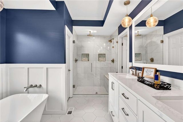 3025 Bradshaw Club Drive, Woodstock, GA 30188