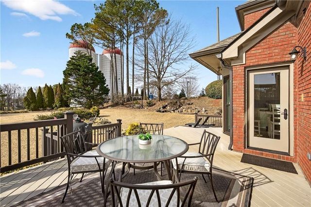 3025 Bradshaw Club Drive, Woodstock, GA 30188