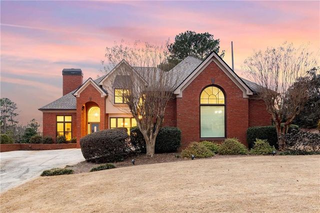 3025 Bradshaw Club Drive, Woodstock, GA 30188