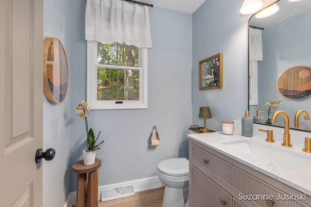 3597 Riverwoods Drive Ne, Plainfield Twp, MI 49341