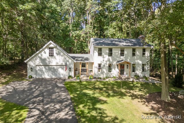 3597 Riverwoods Drive Ne, Plainfield Twp, MI 49341