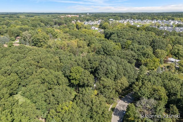 3597 Riverwoods Drive Ne, Plainfield Twp, MI 49341