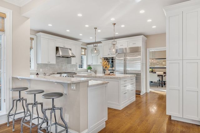 189 Bridle Trail Rd, Needham, MA 02492