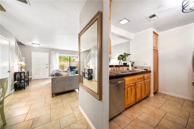 2121 Magnolia Ave, Ontario, CA 91762