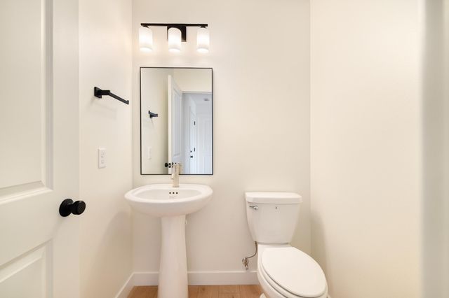 7715 Cub Creek Way, Horace, ND 58047