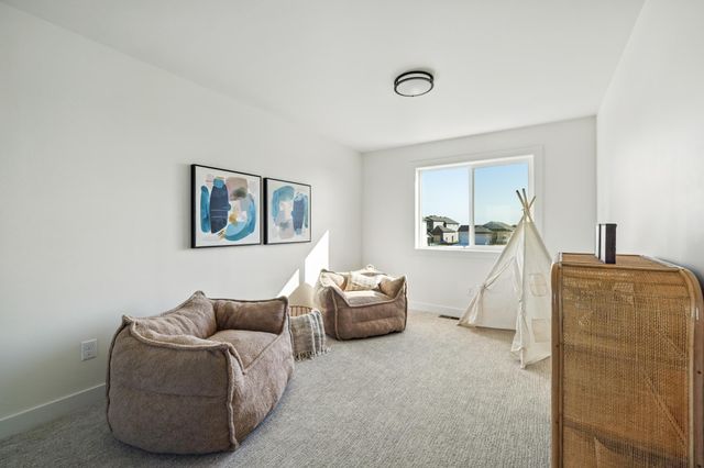 7715 Cub Creek Way, Horace, ND 58047