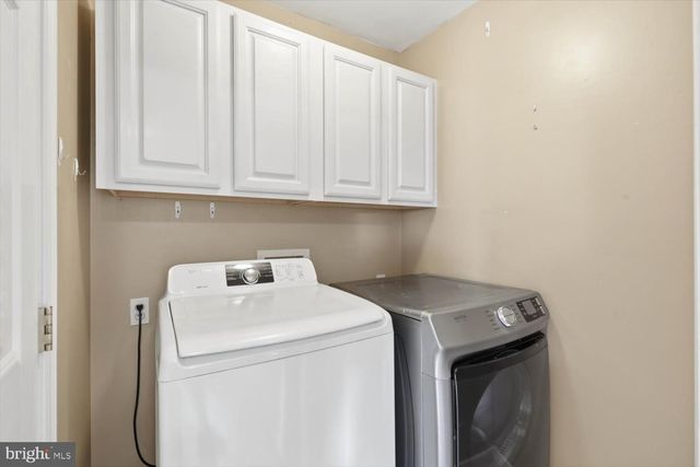 110 ACORN LN, Mountville, PA 17554