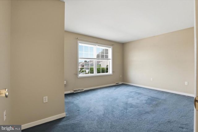 110 ACORN LN, Mountville, PA 17554