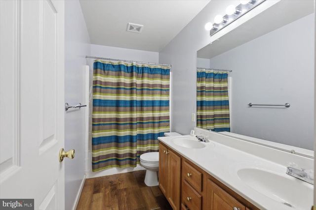 110 ACORN LN, Mountville, PA 17554