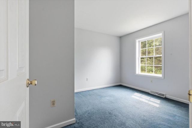 110 ACORN LN, Mountville, PA 17554