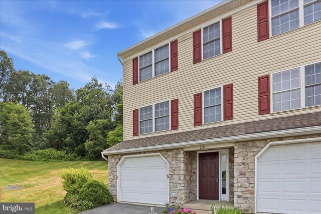 110 ACORN LN, Mountville, PA 17554