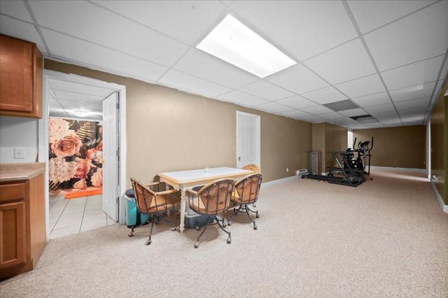 238 Harvey Street, Lawton, MI 49065