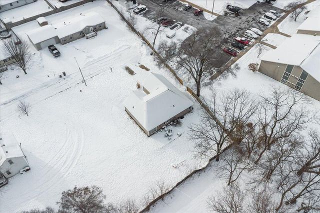 238 Harvey Street, Lawton, MI 49065