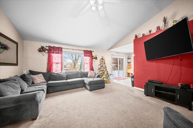 238 Harvey Street, Lawton, MI 49065