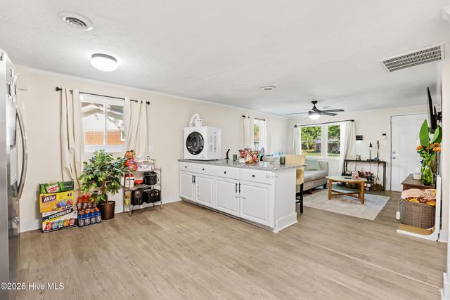 719 S Chestnut Circle, Goldsboro, NC 27530