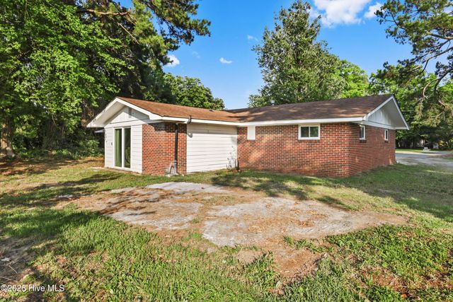 719 S Chestnut Circle, Goldsboro, NC 27530