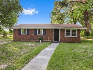 719 S Chestnut Circle, Goldsboro, NC 27530