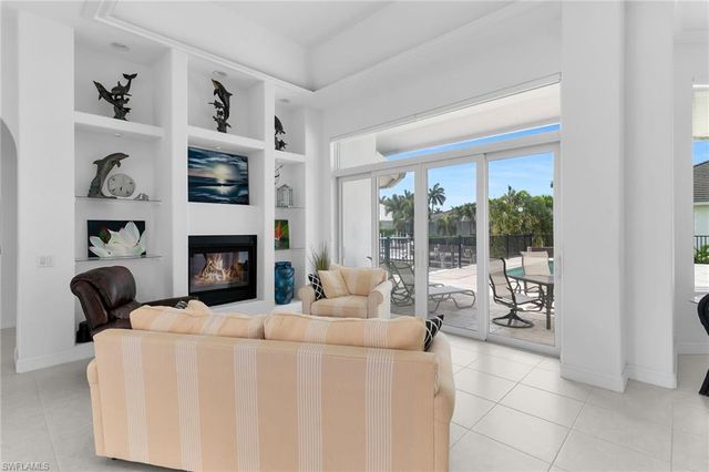 405 Driftwood CT, Marco Island, FL 34145