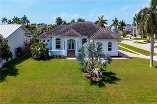 405 Driftwood CT, Marco Island, FL 34145