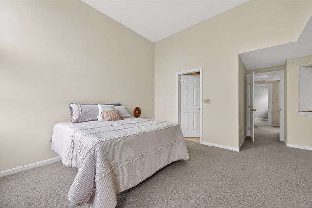 16 Canvasback Way 16, Walpole, MA 02081