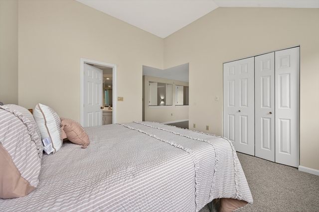 16 Canvasback Way 16, Walpole, MA 02081