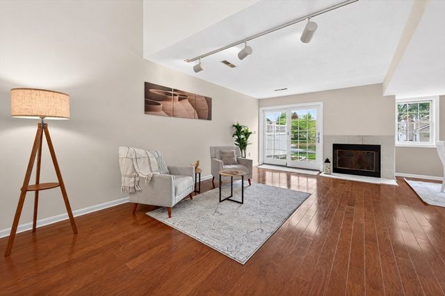 16 Canvasback Way 16, Walpole, MA 02081