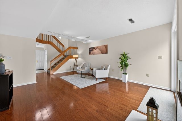16 Canvasback Way 16, Walpole, MA 02081