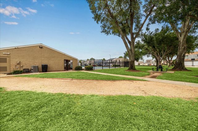 10314 Sommerville Avenue, Houston, TX 77041