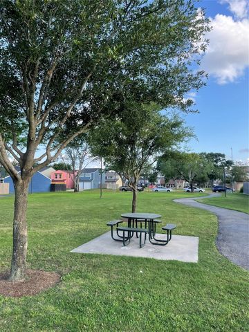 10314 Sommerville Avenue, Houston, TX 77041