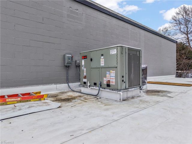 422 & 420 South Road, High Point, NC 27262