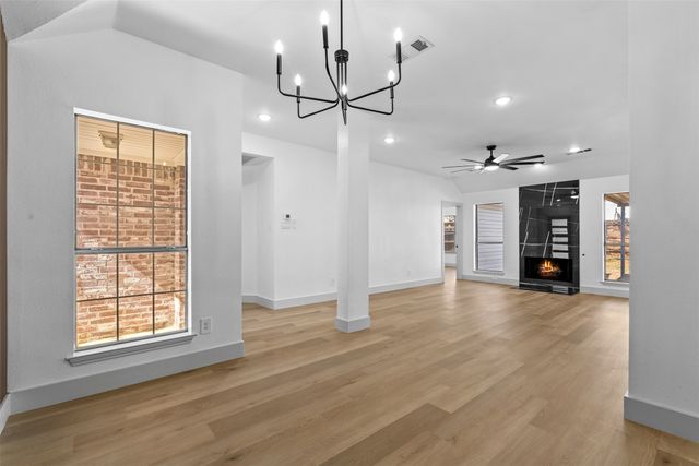 9089 Brushy Creek Trail, Fort Worth, TX 76118