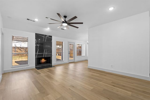 9089 Brushy Creek Trail, Fort Worth, TX 76118