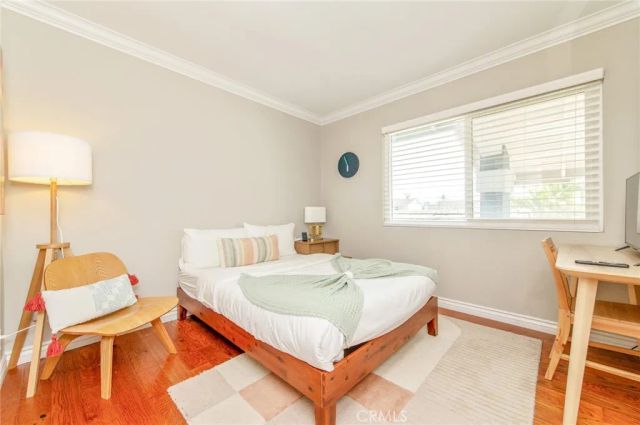 8921 Burlcrest, Huntington Beach, CA 92646