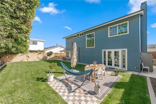 8921 Burlcrest, Huntington Beach, CA 92646