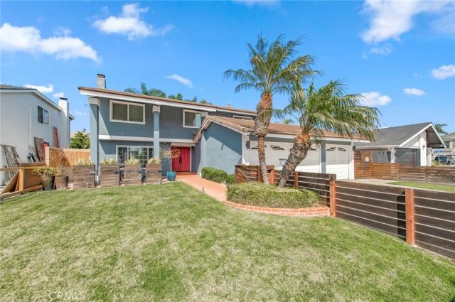 8921 Burlcrest, Huntington Beach, CA 92646