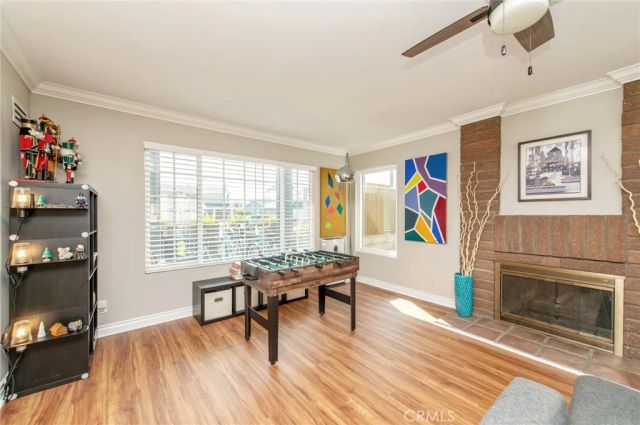 8921 Burlcrest, Huntington Beach, CA 92646