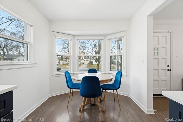 1617 N Vermont Avenue, Royal Oak Charter Township, MI 48067