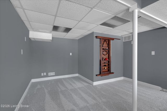 514 Woodlake Dr, Louisville, KY 40245