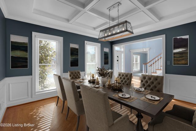 514 Woodlake Dr, Louisville, KY 40245