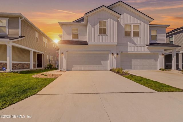 6902 MIRAGE Street, Jacksonville, FL 32244