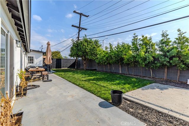 6082 Royalist, Huntington Beach, CA 92647