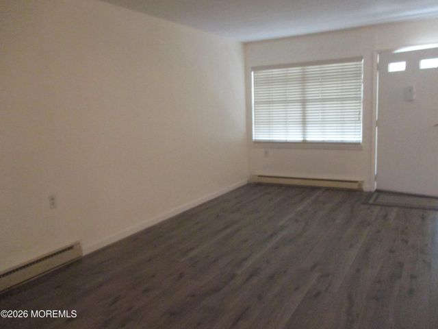 363B Chesterfield Court 363B, Lakewood, NJ 08701