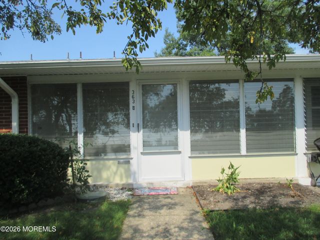363B Chesterfield Court 363B, Lakewood, NJ 08701