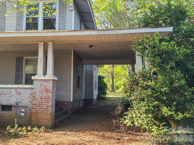 804 Emmanuel Church Road, Conover, NC 28613