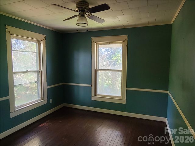 804 Emmanuel Church Road, Conover, NC 28613
