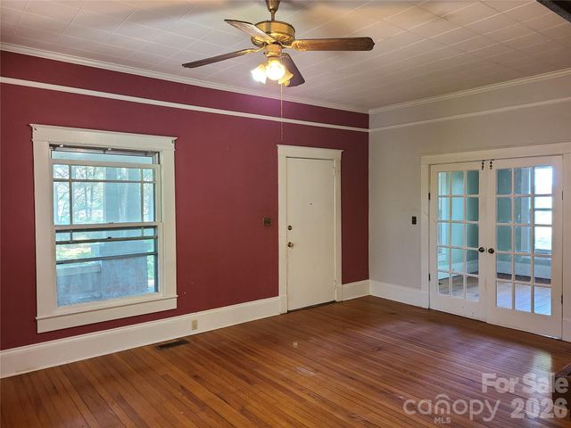 804 Emmanuel Church Road, Conover, NC 28613