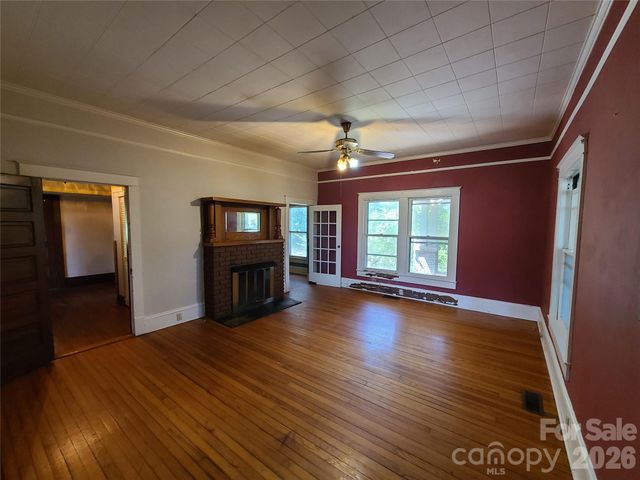 804 Emmanuel Church Road, Conover, NC 28613