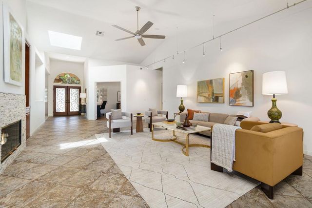 9 White Sun Way, Rancho Mirage, CA 92270