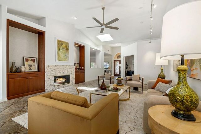 9 White Sun Way, Rancho Mirage, CA 92270